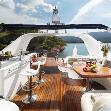 boat restaurant